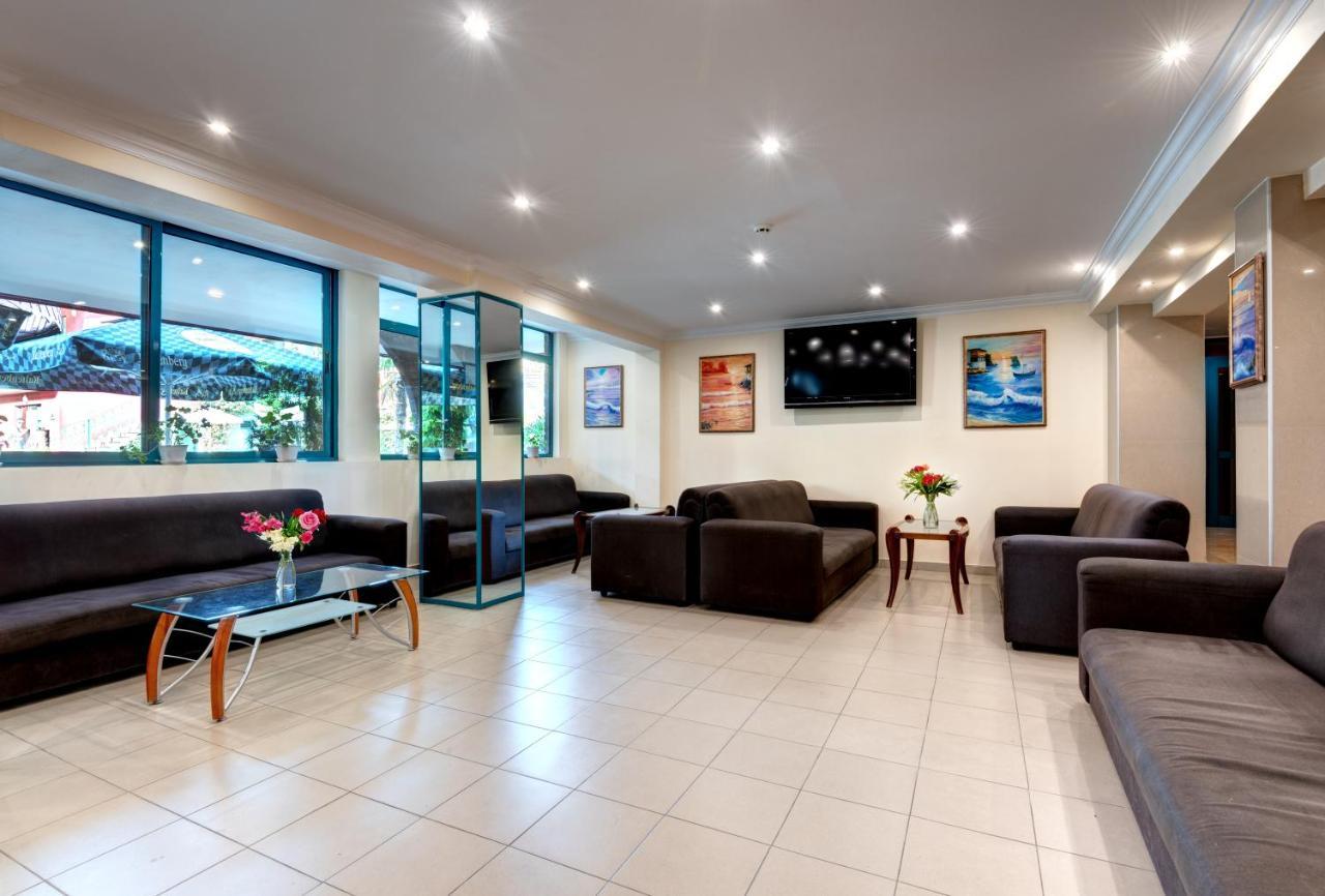 סאני ביץ' Hotel Kokiche מראה חיצוני תמונה