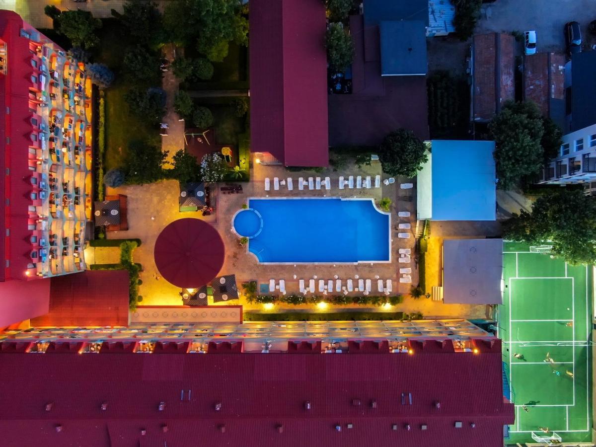 סאני ביץ' Hotel Kokiche מראה חיצוני תמונה