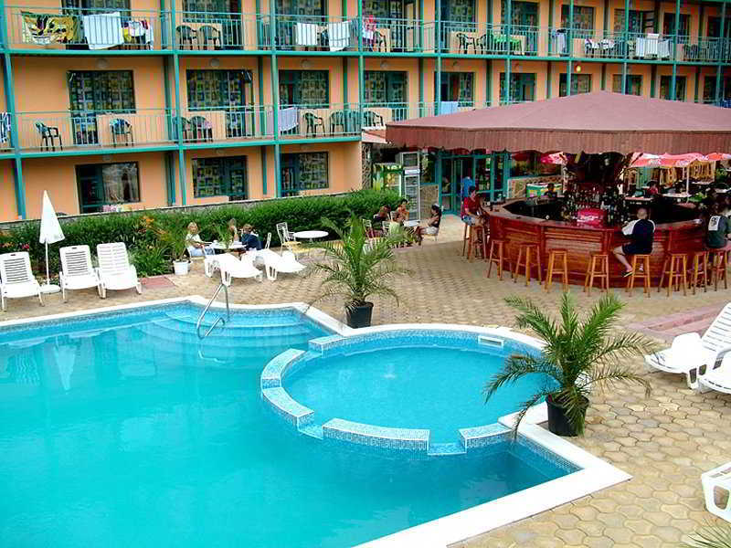 סאני ביץ' Hotel Kokiche מראה חיצוני תמונה