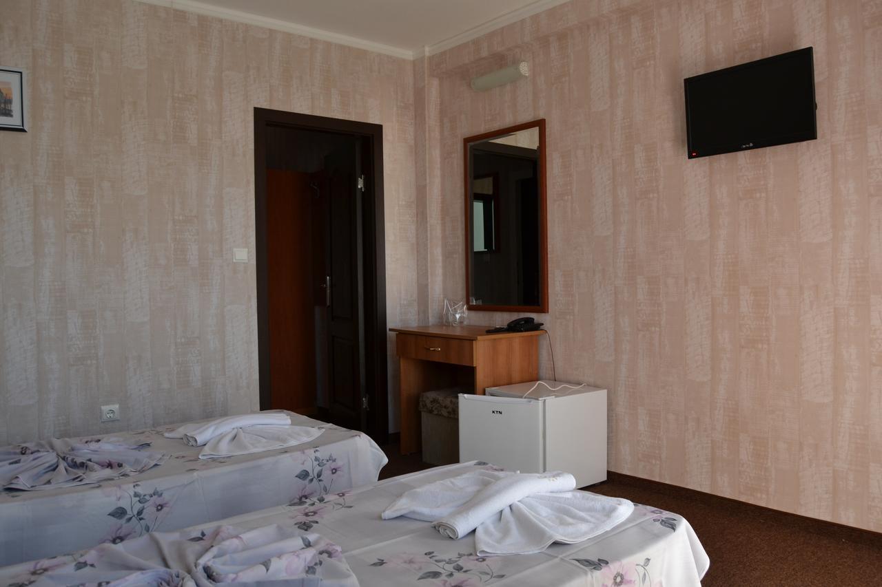 סאני ביץ' Hotel Kokiche מראה חיצוני תמונה